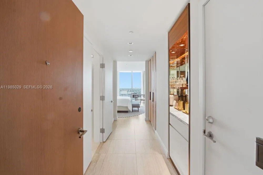 525 Fort Lauderdale Beach Blvd #1509 Fort Lauderdale, FL 33304