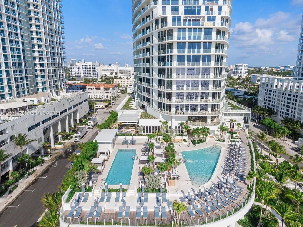 525 Fort Lauderdale Beach Blvd #1509 Fort Lauderdale, FL 33304