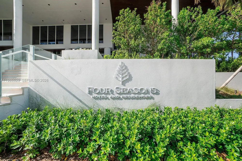 525 Fort Lauderdale Beach Blvd #1509 Fort Lauderdale, FL 33304