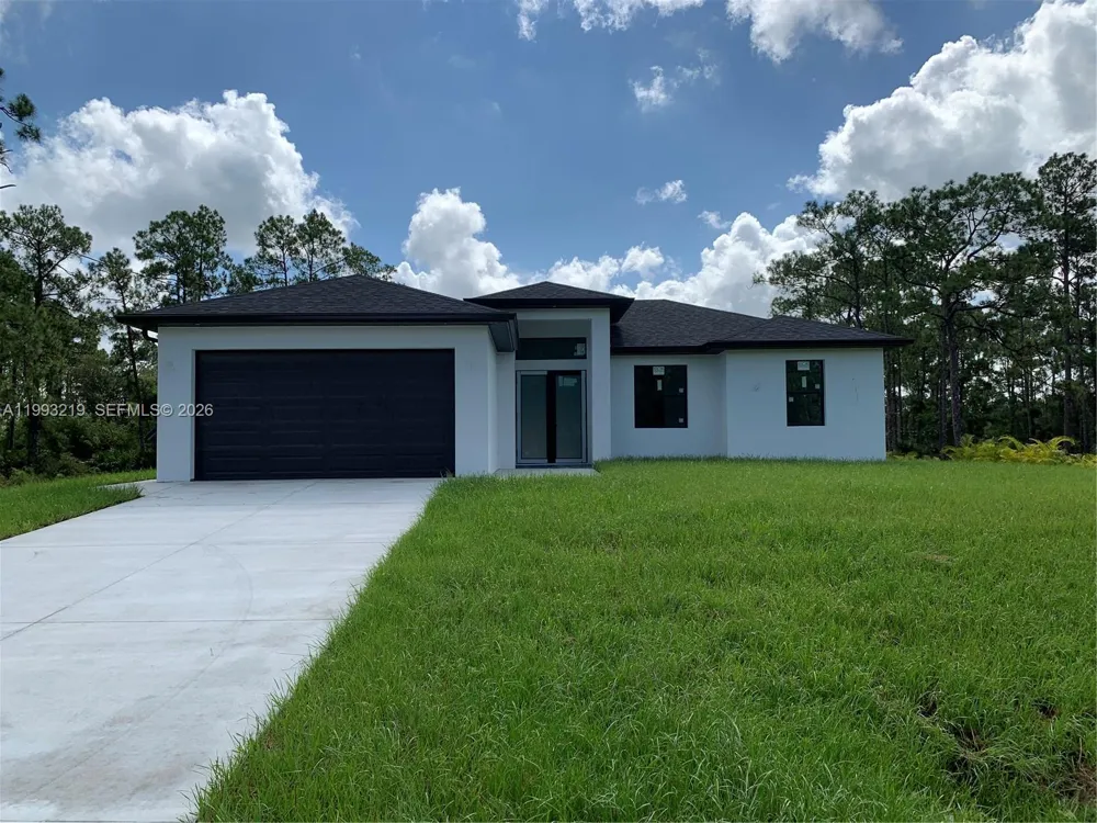 1016 Cortez Ave Lehigh Acres, FL 33974
