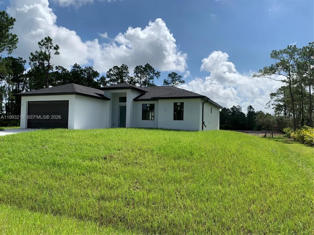 1016 Cortez Ave Lehigh Acres, FL 33974