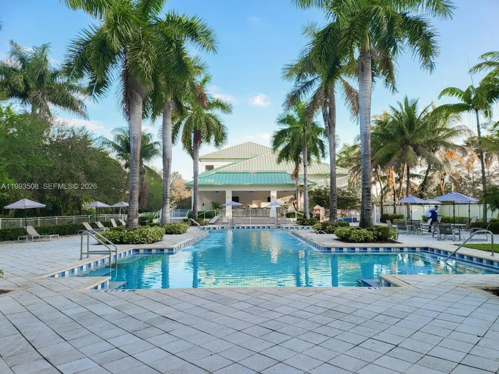 5300 NW 87th Ave #404 Doral, FL 33178