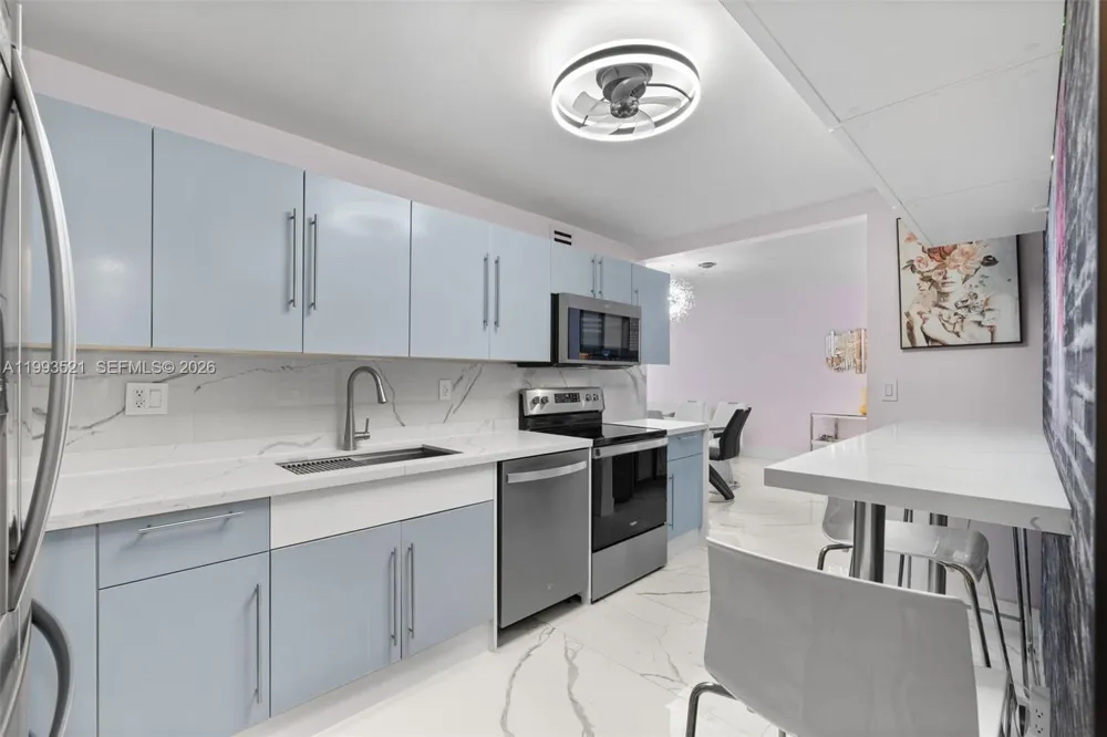 3000 S Ocean Dr #606 Hollywood, FL 33019