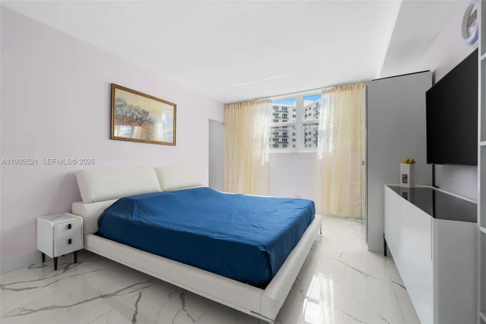 3000 S Ocean Dr #606 Hollywood, FL 33019