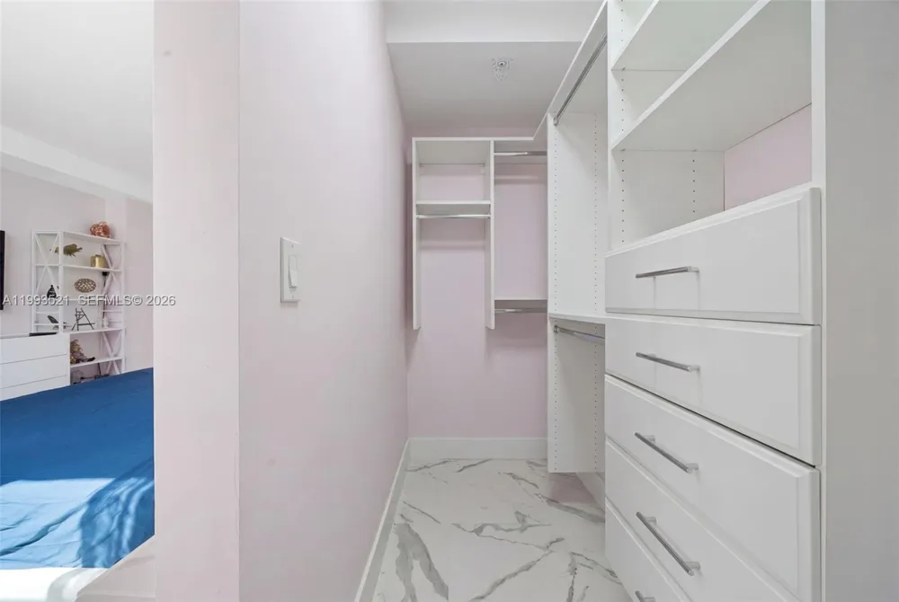 3000 S Ocean Dr #606 Hollywood, FL 33019