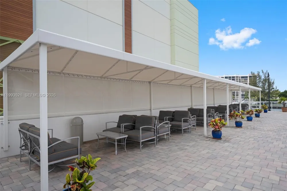 3000 S Ocean Dr #606 Hollywood, FL 33019