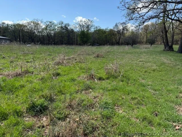 222 4395 ROAD Pryor, OK 74361