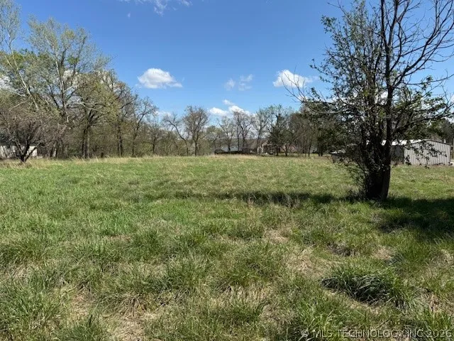 222 4395 ROAD Pryor, OK 74361