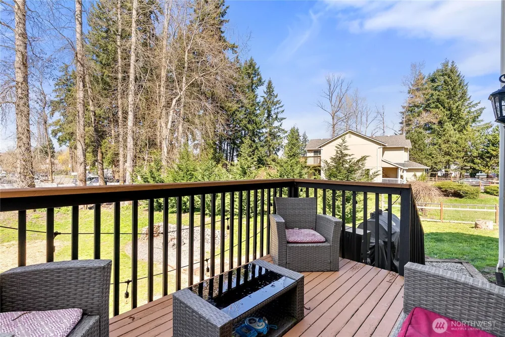 35616 94th Avenue S Roy, WA 98558