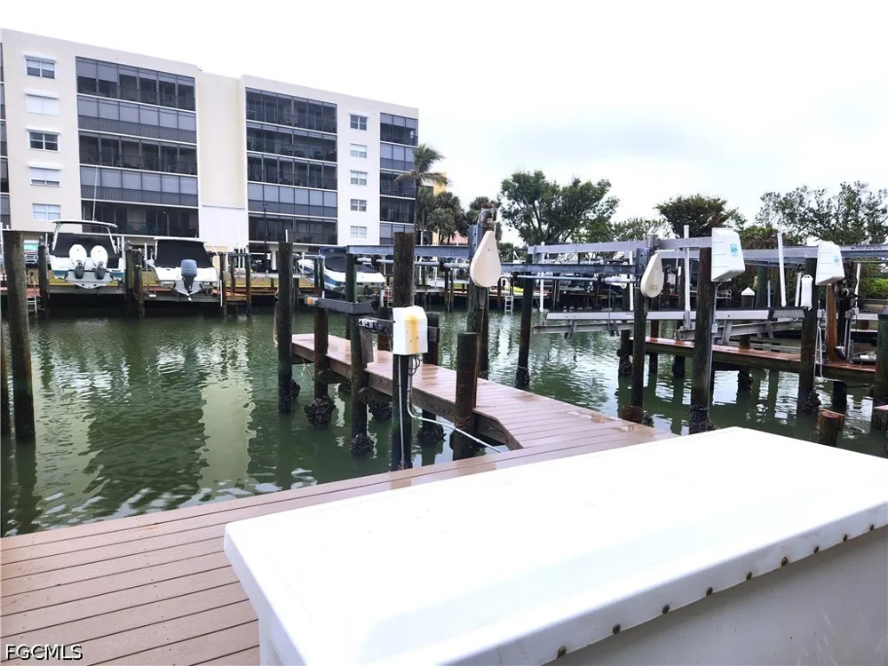 Bay Beach Lane Fort Myers Beach, FL 33931