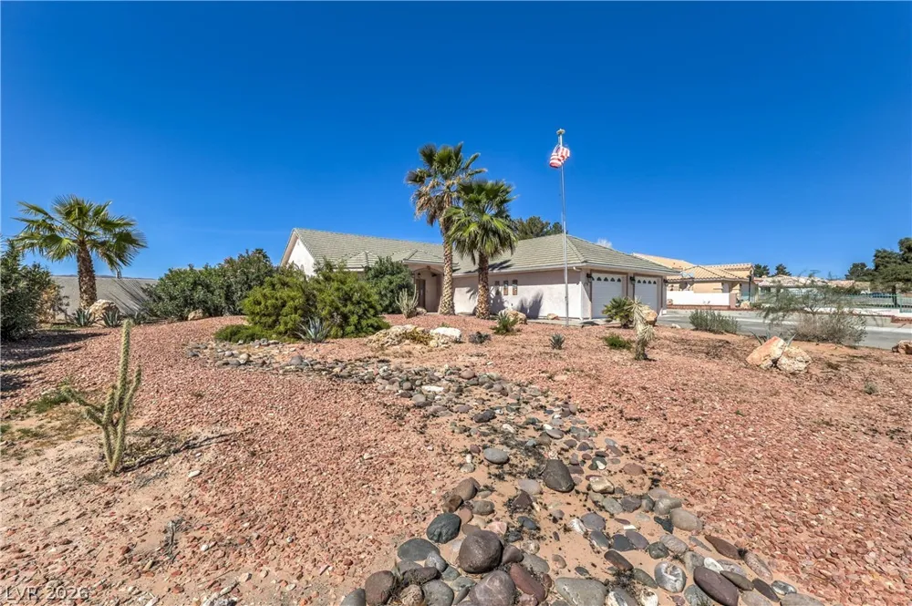 3195 Heyer Street Logandale, NV 89021