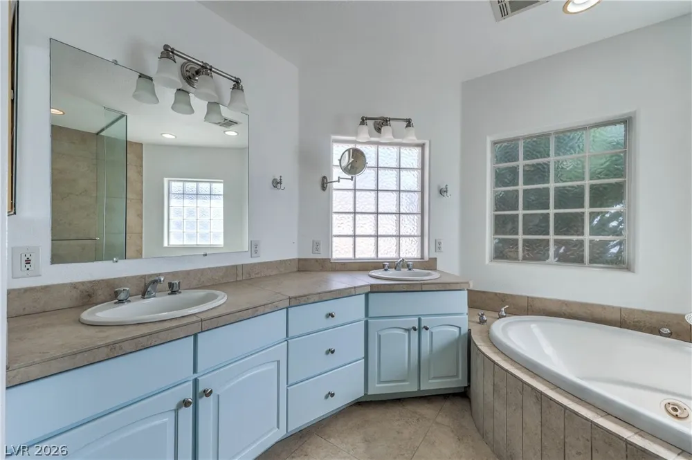 3195 Heyer Street Logandale, NV 89021