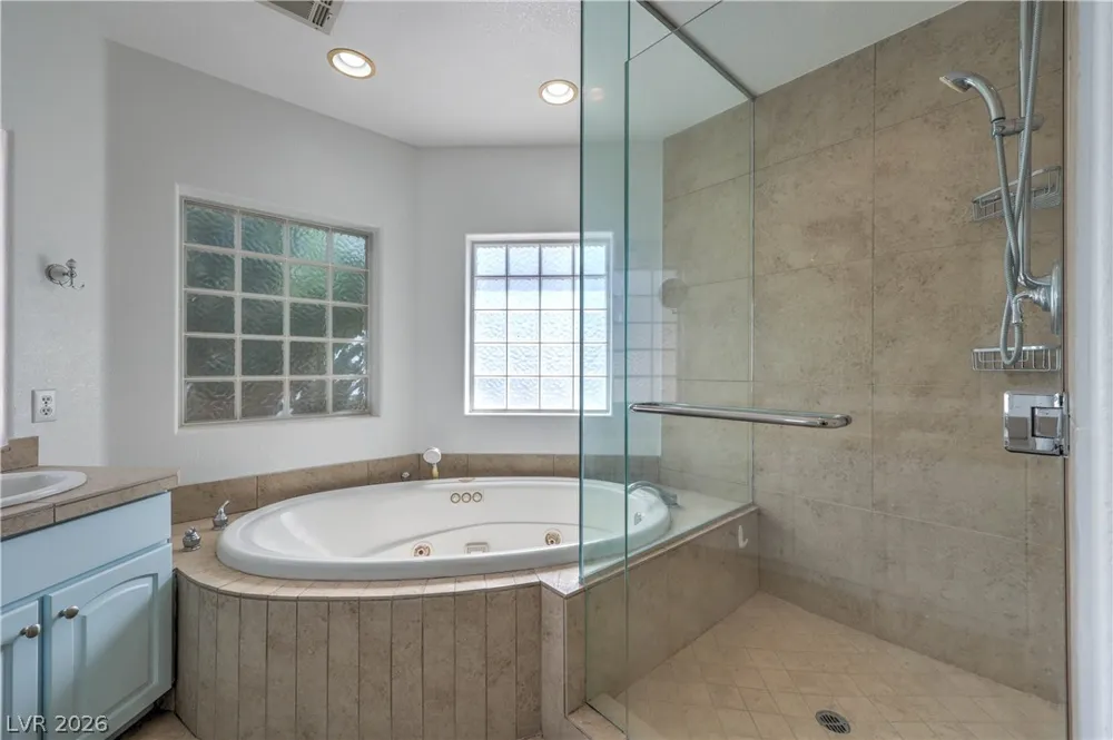 3195 Heyer Street Logandale, NV 89021