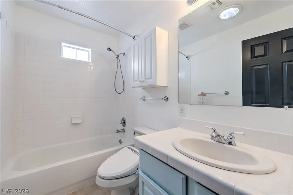 3195 Heyer Street Logandale, NV 89021