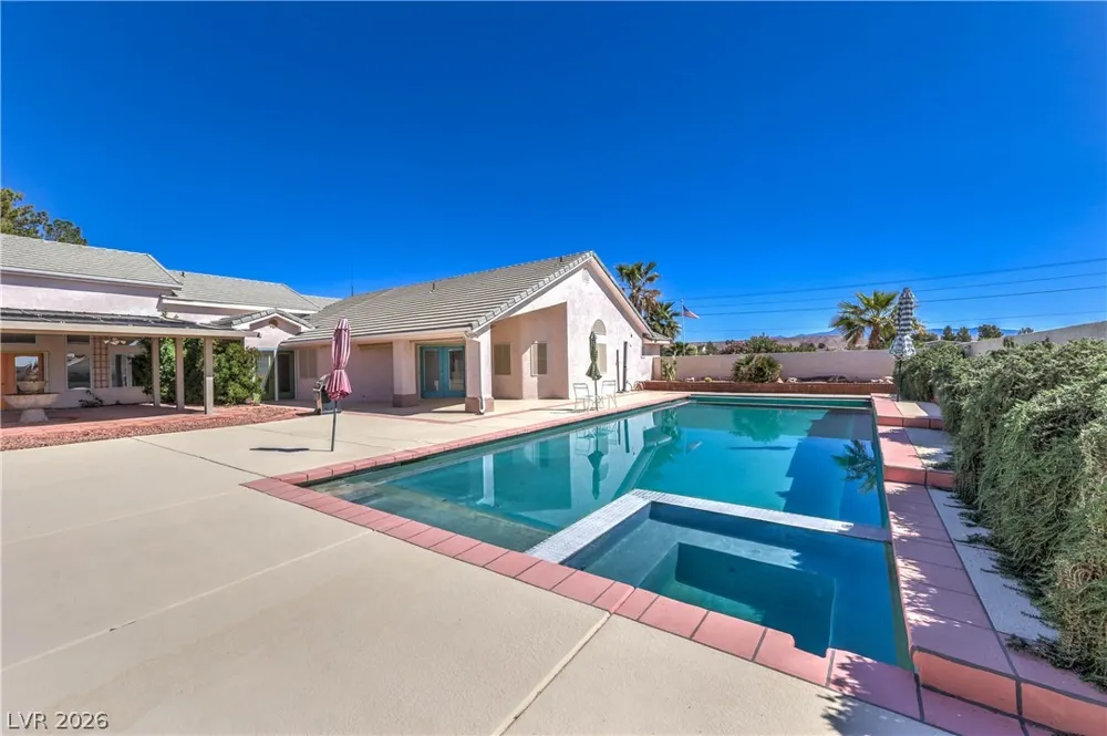 3195 Heyer Street Logandale, NV 89021