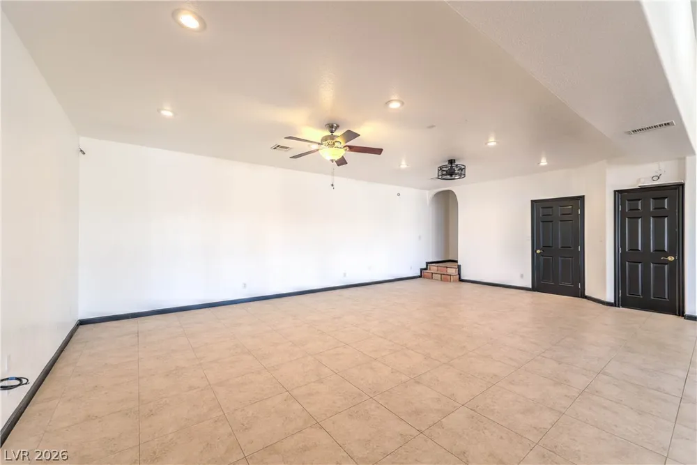 3195 Heyer Street Logandale, NV 89021