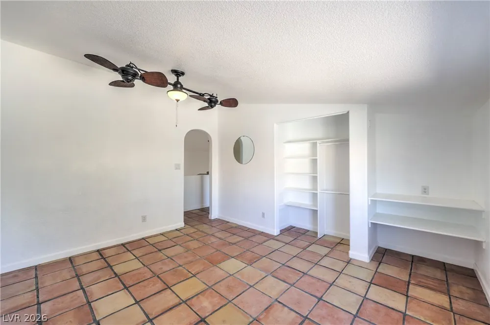 3195 Heyer Street Logandale, NV 89021