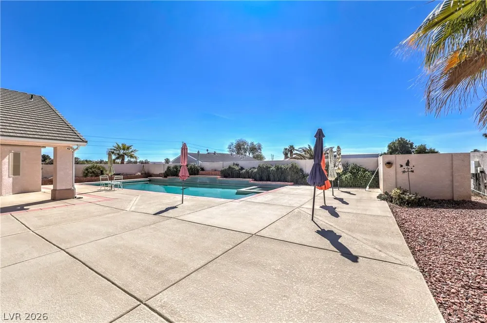 3195 Heyer Street Logandale, NV 89021