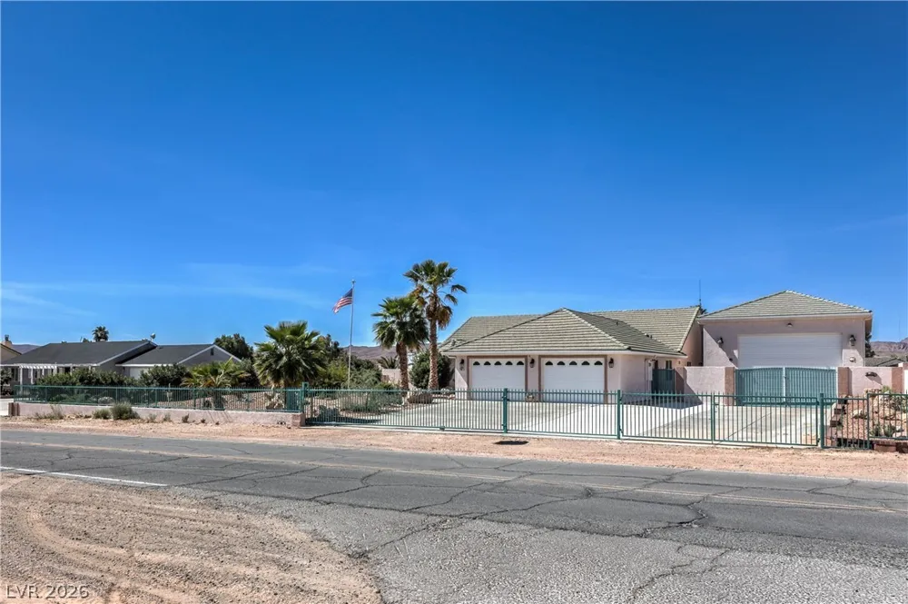 3195 Heyer Street Logandale, NV 89021