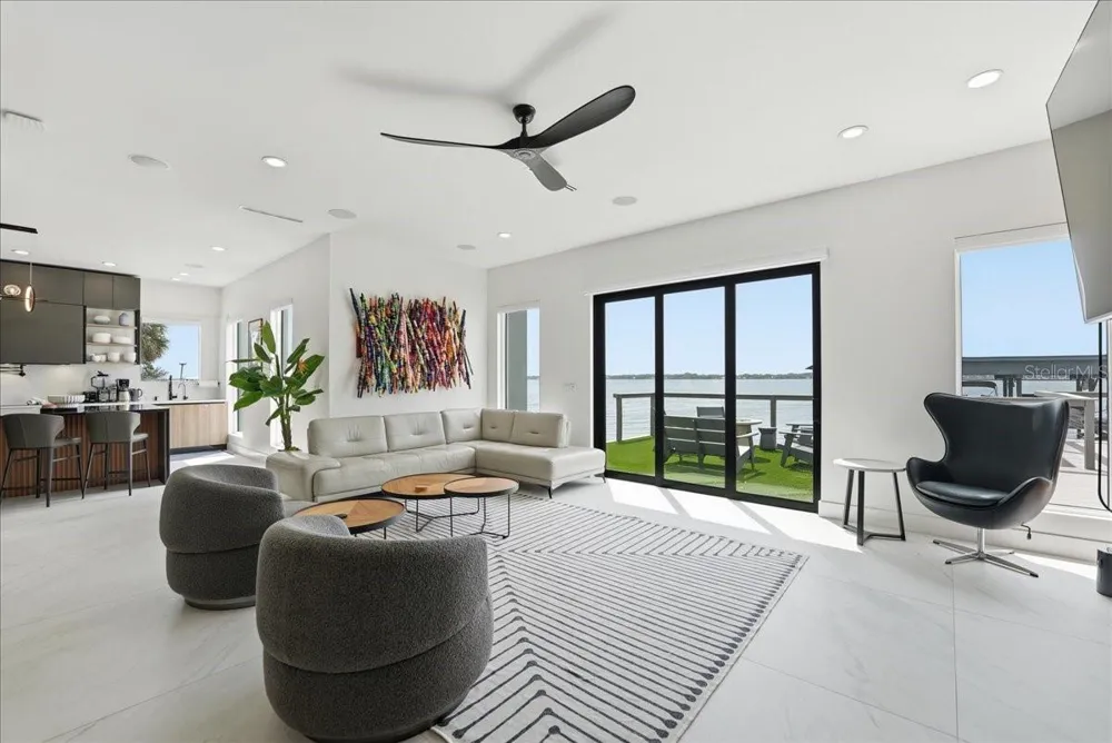 2175 S TROPICAL TRAIL Merritt Island, FL 32952