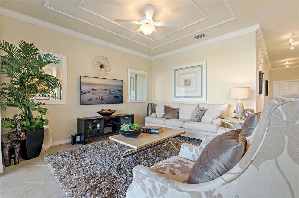 7015 RIVER HAMMOCK DRIVE #405 Bradenton, FL 34212