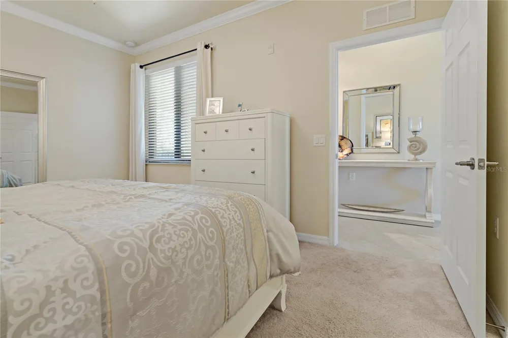7015 RIVER HAMMOCK DRIVE #405 Bradenton, FL 34212
