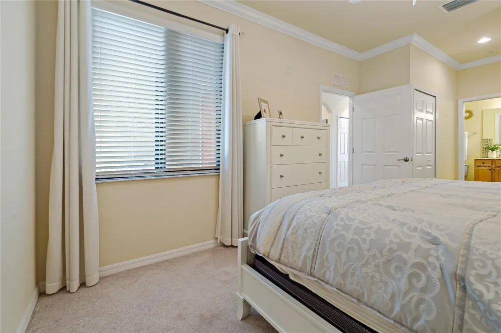 7015 RIVER HAMMOCK DRIVE #405 Bradenton, FL 34212