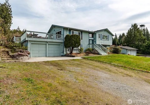 40 Dungeness Place