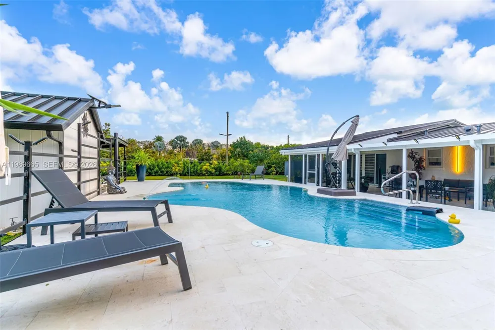 24655 SW 212th Ave Homestead, FL 33031