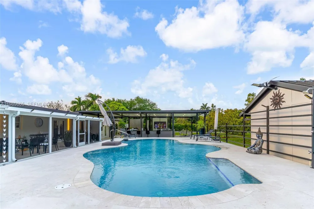 24655 SW 212th Ave Homestead, FL 33031