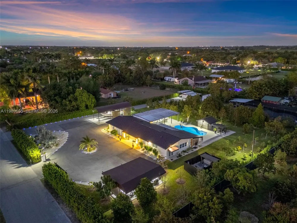 24655 SW 212th Ave Homestead, FL 33031