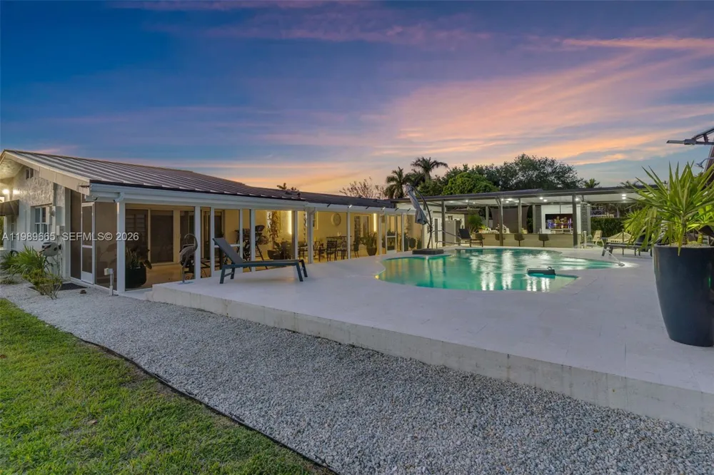 24655 SW 212th Ave Homestead, FL 33031