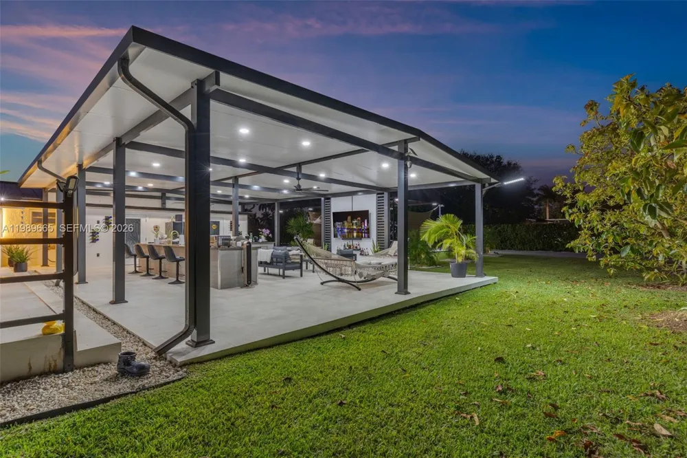 24655 SW 212th Ave Homestead, FL 33031
