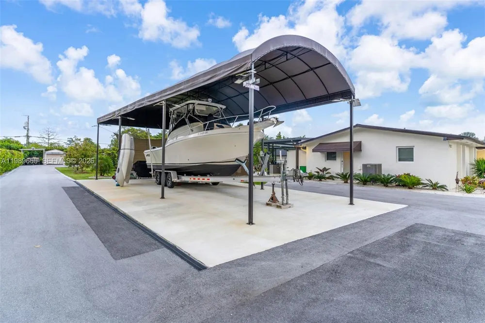 24655 SW 212th Ave Homestead, FL 33031