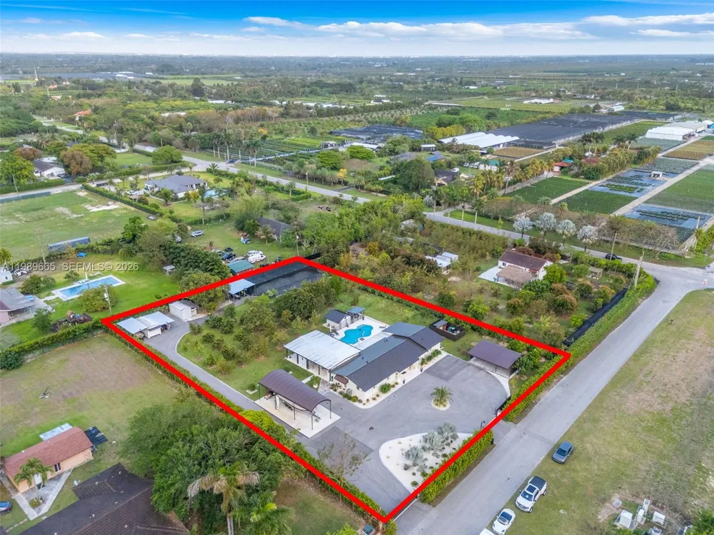 24655 SW 212th Ave Homestead, FL 33031