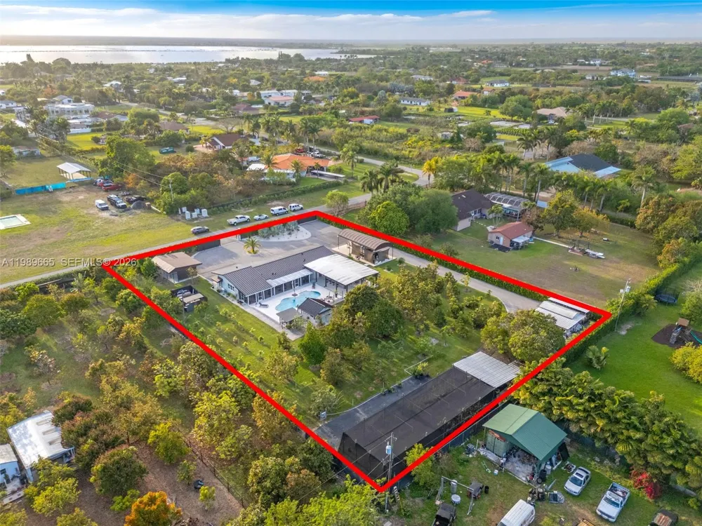 24655 SW 212th Ave Homestead, FL 33031