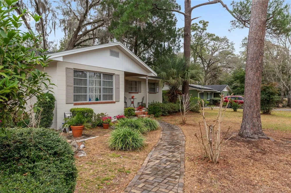3710 NW 22ND PLACE Gainesville, FL 32605