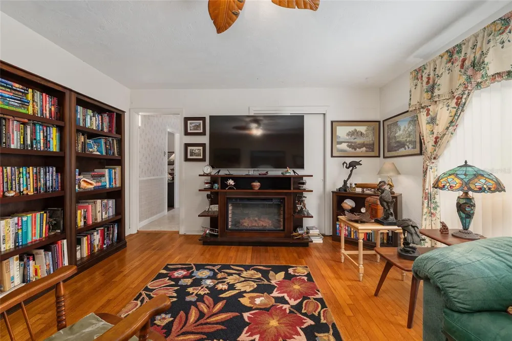 3710 NW 22ND PLACE Gainesville, FL 32605