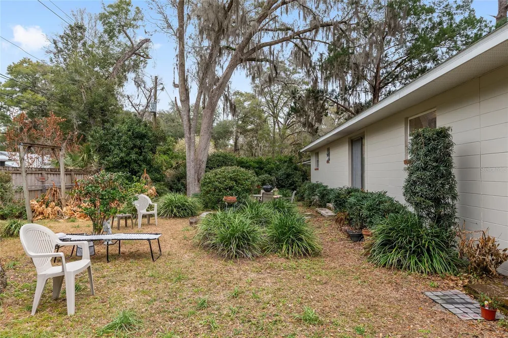 3710 NW 22ND PLACE Gainesville, FL 32605