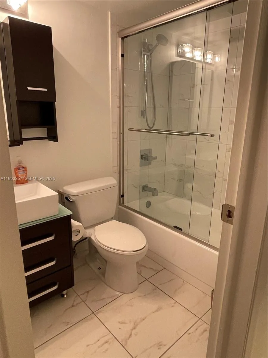 2301 S Ocean Dr #607 Hollywood, FL 33019