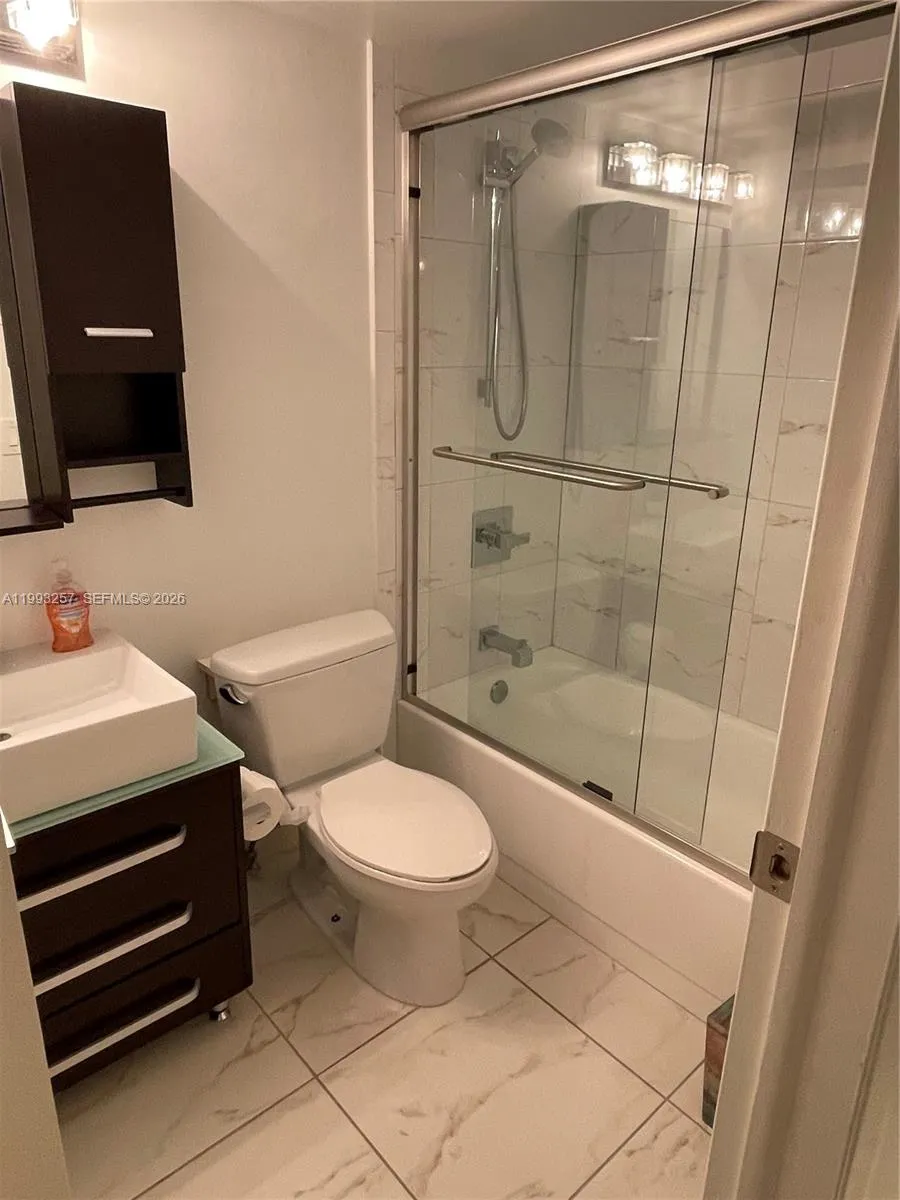 2301 S Ocean Dr #607 Hollywood, FL 33019