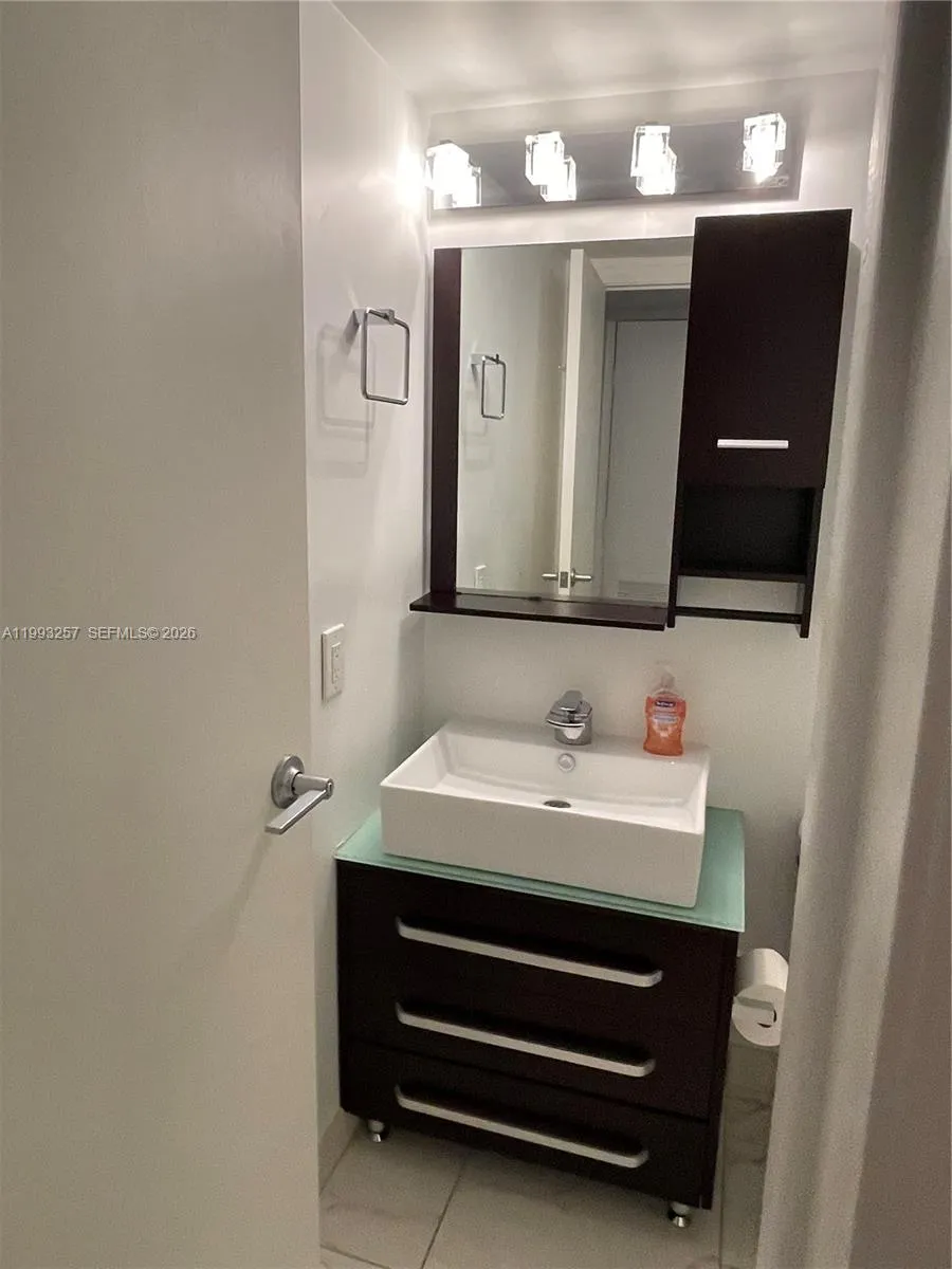 2301 S Ocean Dr #607 Hollywood, FL 33019