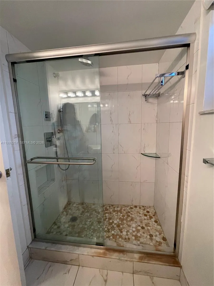 2301 S Ocean Dr #607 Hollywood, FL 33019