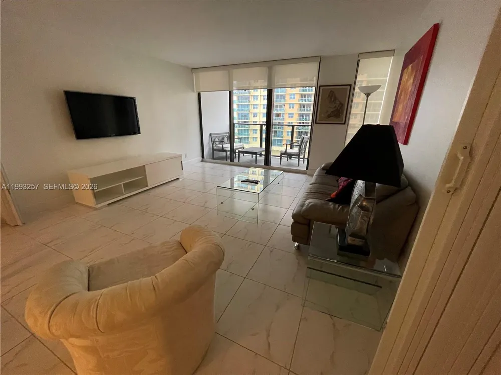 2301 S Ocean Dr #607 Hollywood, FL 33019