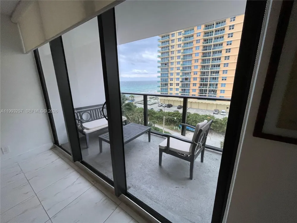 2301 S Ocean Dr #607 Hollywood, FL 33019