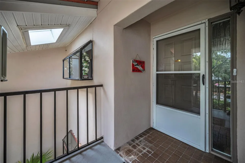 300 S FLORIDA AVENUE #200J Tarpon Springs, FL 34689