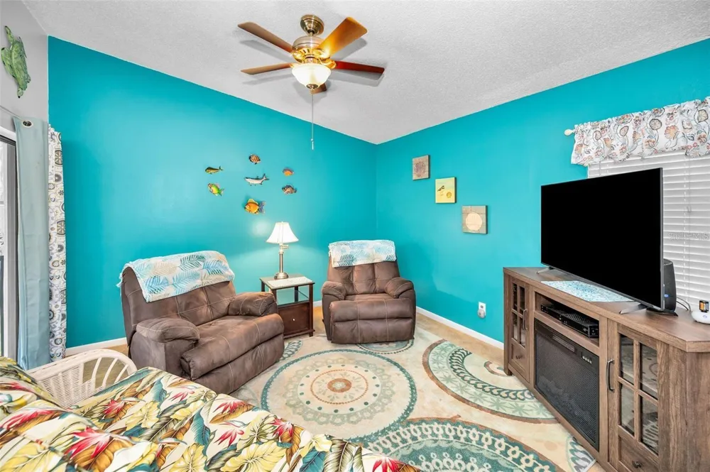 300 S FLORIDA AVENUE #200J Tarpon Springs, FL 34689