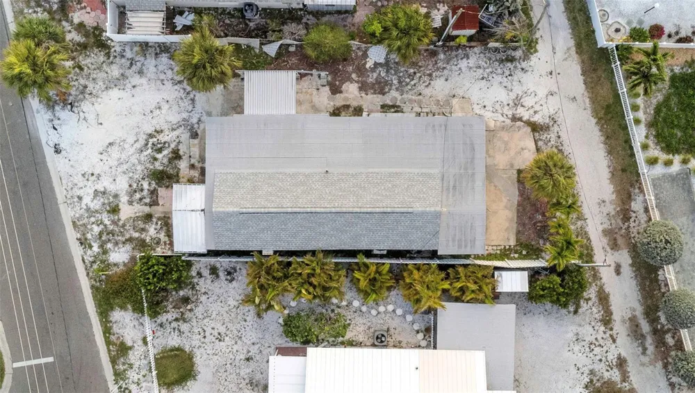 148 98TH AVENUE Treasure Island, FL 33706