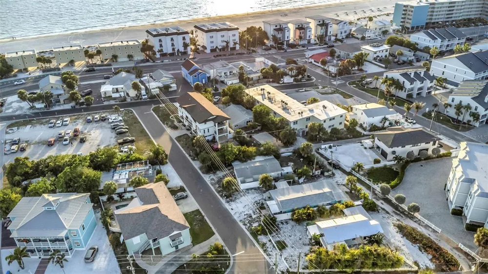 148 98TH AVENUE Treasure Island, FL 33706