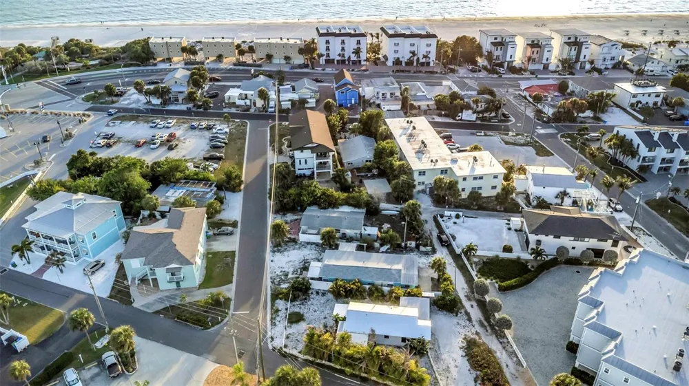148 98TH AVENUE Treasure Island, FL 33706